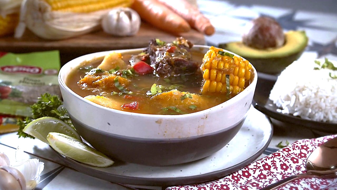 Sopa de Res. Arroz Blanco